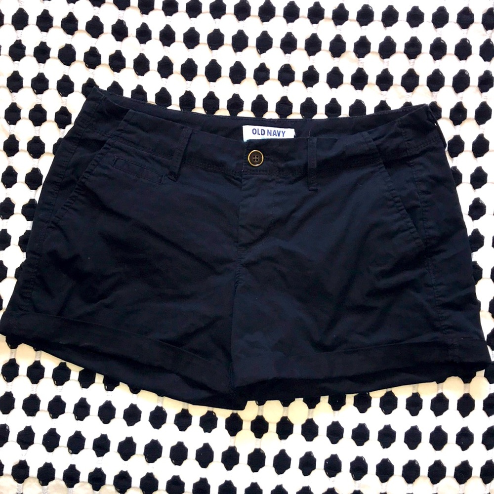 Old Navy Rolled 5" Black Shorts sz 2